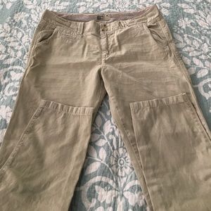 American Eagle distressed khaki